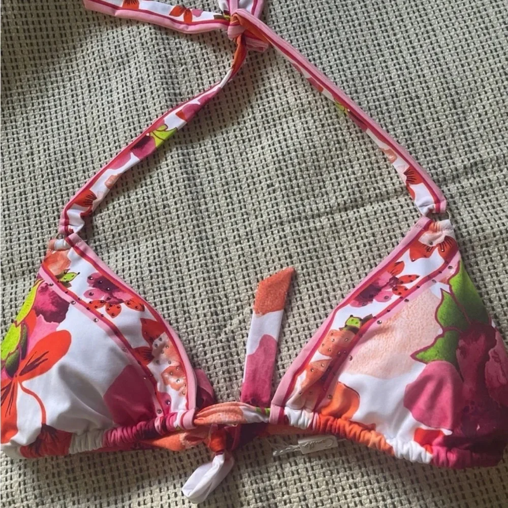 NWOT Camilla ring tri TOP
